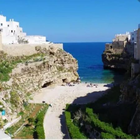 Апартаменты Locazione Turistica Casa Adua Полиньяно-а-Маре Экстерьер фото